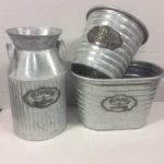 Set x 3 Tin Planters 'Flowers & Garden ' Logo 16-28cm