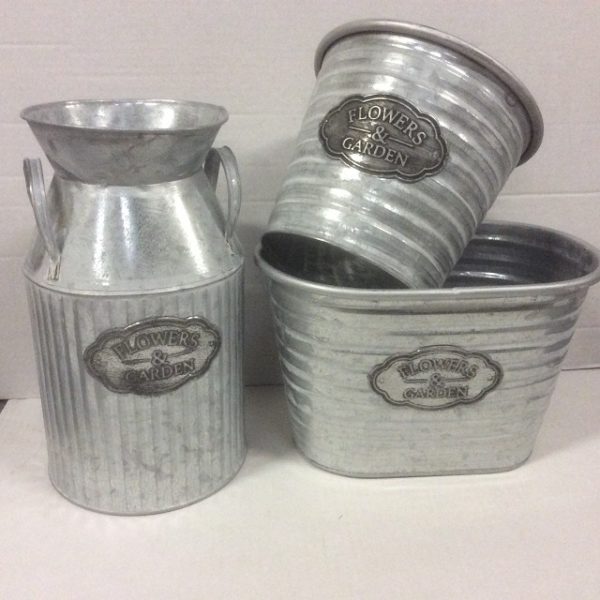 Set x 3 Tin Planters 'Flowers & Garden ' Logo 16-28cm