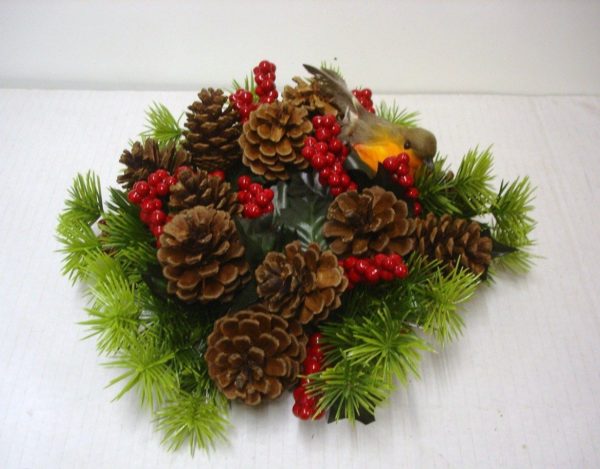 Natural Cone/Robin 3in Christmas Pillar Candle Ring Decoration / Candle Holder