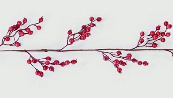 1.8m Red Berry Snow Garland Premier Christmas Decoration DF187083