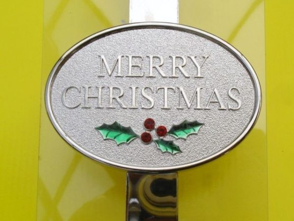Metal Plated Door Wreath Hanger 30cm Christmas Decoration Deluxe 'Merry Christmas' Design