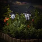 Gardman Solar Coach Light with Shepherd's Hook Twin Pack