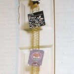 Door Hanging Metal Design Xmas Card Holder (Approx 50 Cards) Santa Design