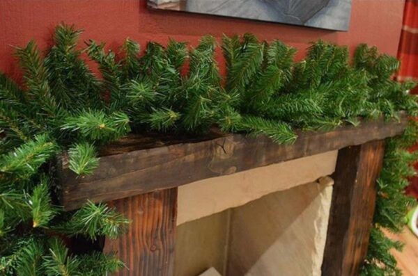 Green Canadian Pine Garland Christmas Decoration 2.7m X 30cm Artificial