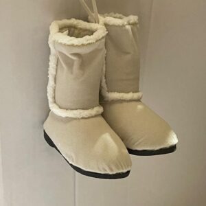 2 Pairs Faux Uggs / Boots Cream Christmas Tree Ornaments / Decorations 4in